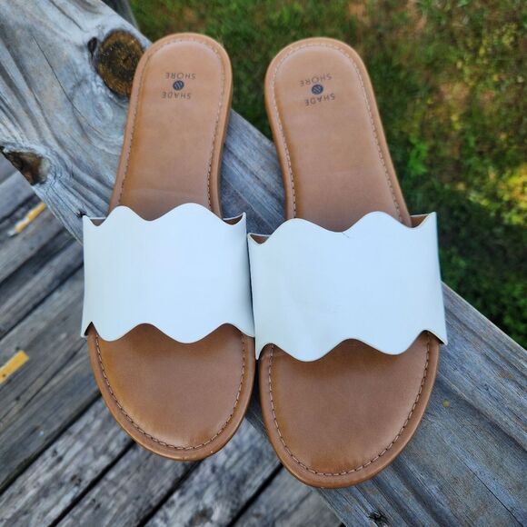 Target Shade & Shore Women's White-Brown Sandals Slip-on Size 10 - Picture 1 of 11